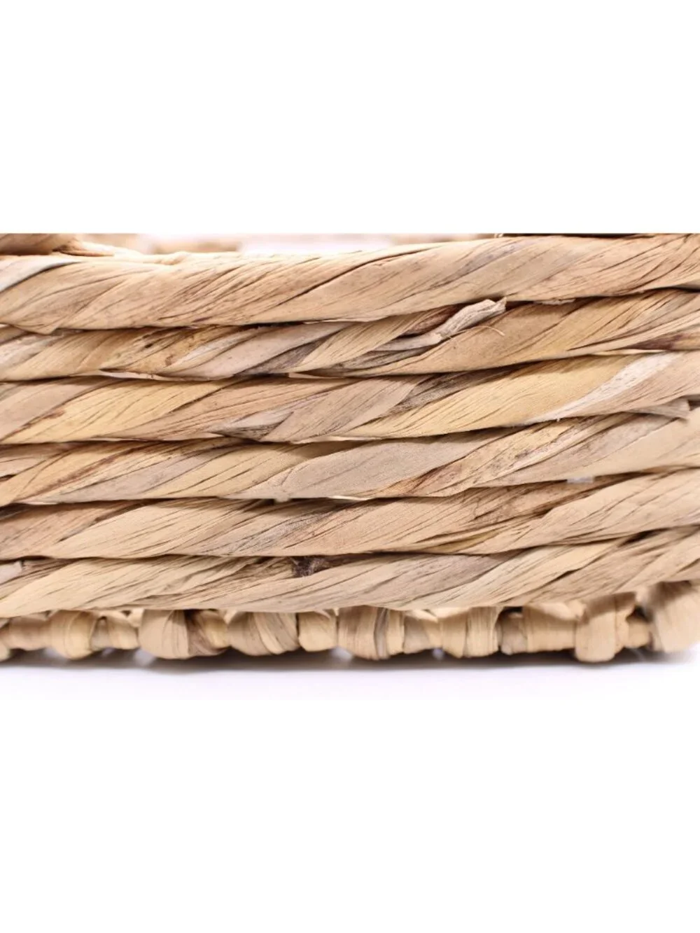 Un known handwoven natural